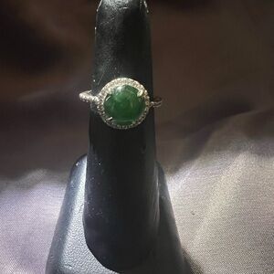 Elegant Silver and Green Gemstone Ring